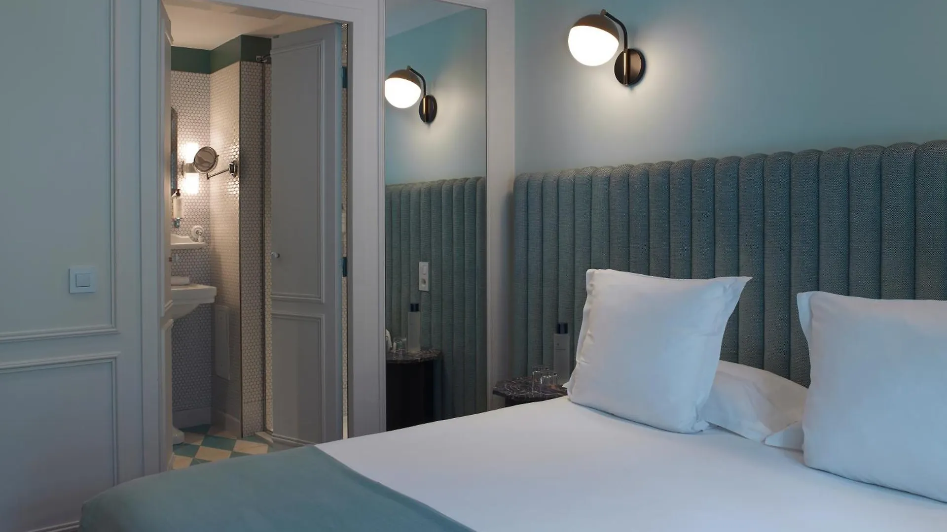 Hotel Bachaumont Paris Fransa